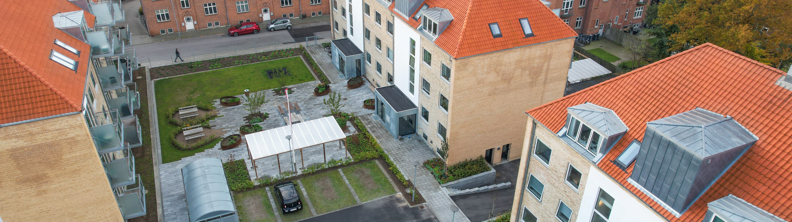 Østerbo, Fredericia Boligforening - luftfoto 3 boligblokke_renovering